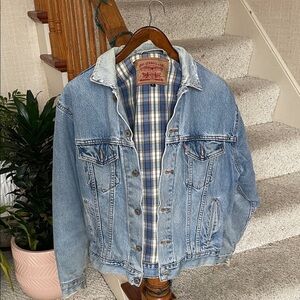 Levi's Vintage Light Wash Fully Lined Denim Trucker Western Jacket Small